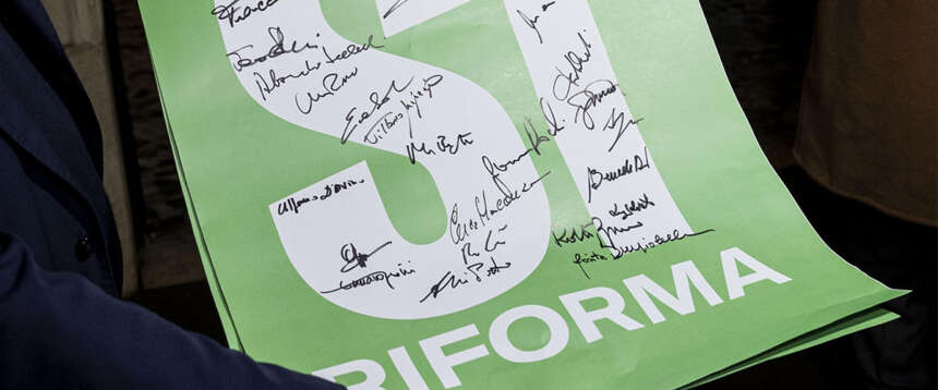 Referendum, l’ultima disperata trappola della sinistra per rinviare il voto: accolto il “cambio del testo”