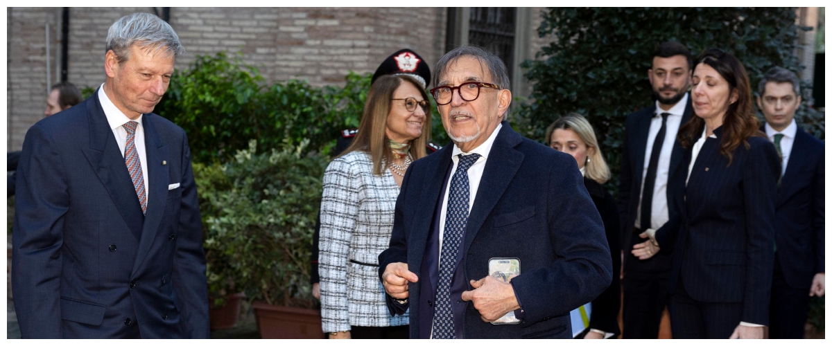 giornalisti di fanpage sfruttati e sottopagati la solidariet224 di la russa e valditara inconcepibile da Secoloditalia.it giornalisti di fanpage sfruttati e sottopagati la solidariet224 di la russa e valditara inconcepibile