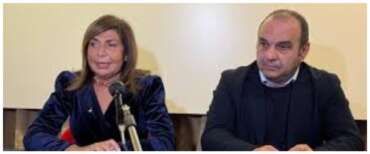 Il centrodestra presenta la legge regionale sugli idonei in Calabria: “Lavorare per svuotare il bacino dei precari”