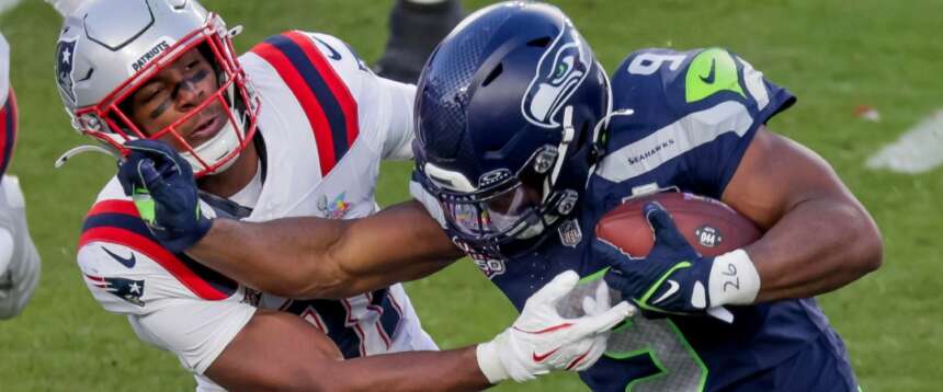 Il Super Bowl celebra gli immigrati, la rabbia di Trump: “Il peggior show di sempre” (video)