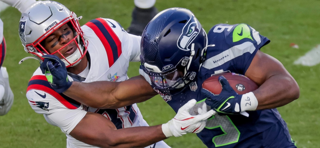 Il Super Bowl celebra gli immigrati, la rabbia di Trump: “Il peggior show di sempre” (video)