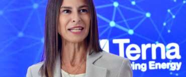 Nuovo record del titolo Terna a Piazza Affari: si spinge a 0,97 euro. Oltre 20 mld di capitalizzazione