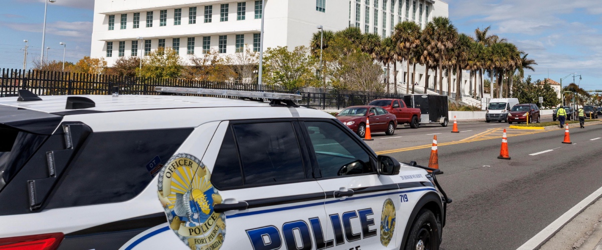 usa transgender spara e uccide due persone a una partita di hockey era il padre di un atleta da Secoloditalia.it usa transgender spara e uccide due persone a una partita di hockey era il padre di un atleta