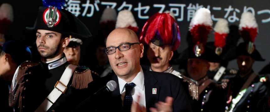Diplomazia: Mario Vattani assume l’incarico di Ambasciatore d’Italia a Tokyo (il video)