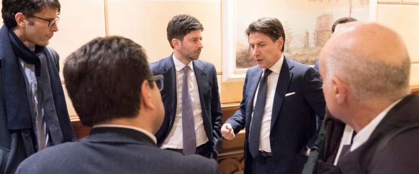 I danneggiati da vaccino anti-Covid in audizione: “Noi, traditi dalle istituzioni. Solo FdI ci ha ascoltati”