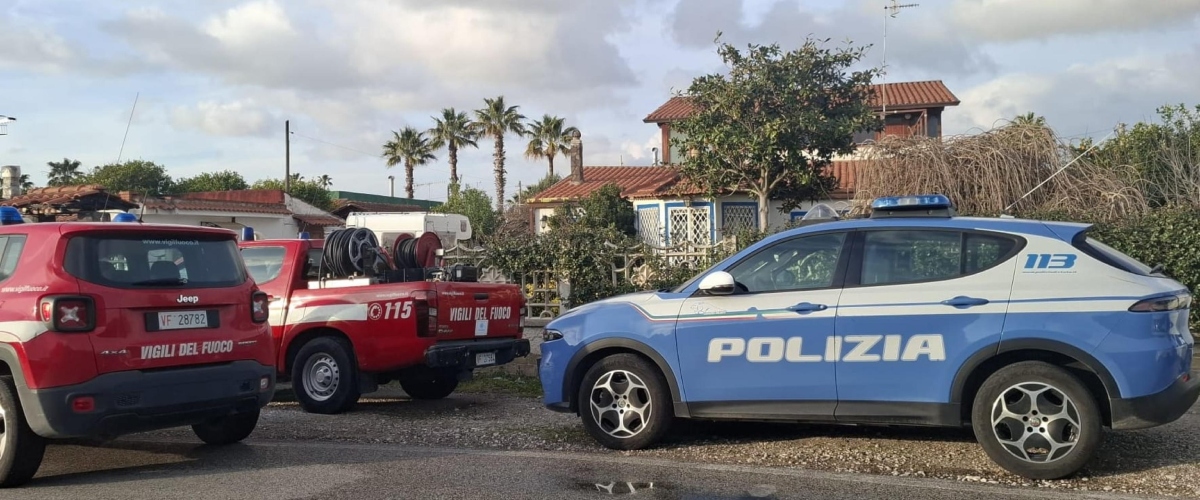 tragedia a pozzuoli donna carbonizzata in casa ipotesi incidente domestico al vaglio la versione del marito che era in giardino da Secoloditalia.it tragedia a pozzuoli donna carbonizzata in casa ipotesi incidente domestico al vaglio la versione del marito che era in giardino