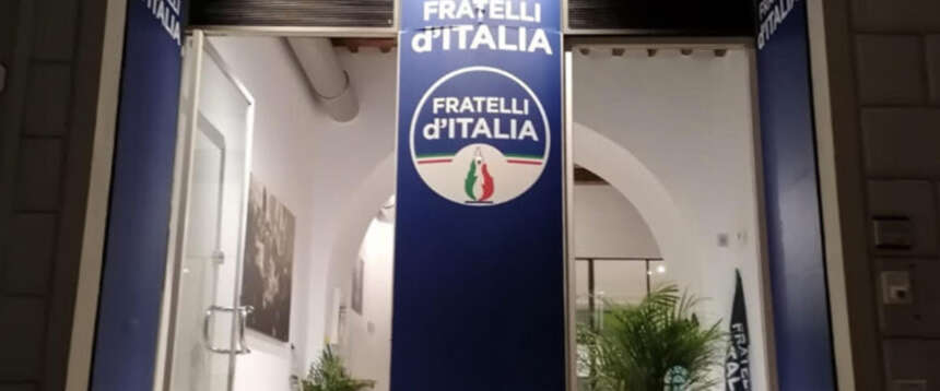 Irruzioni di “quelli del No” in una sede di FdI a Prato. Insulti e minacce di morte ai sostenitori del Sì