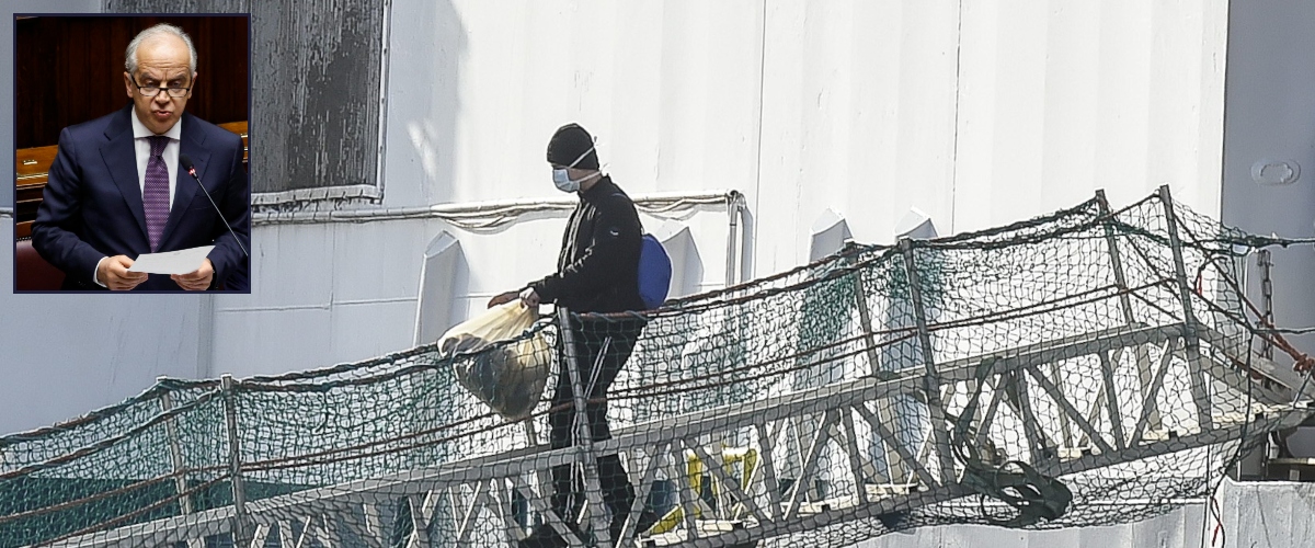 migranti piantedosi sbarchi gi249 del 33 da inizio anno e rimpatri record il messaggio all8217opposizione basta ideologie sui cpr da Secoloditalia.it migranti piantedosi sbarchi gi249 del 33 da inizio anno e rimpatri record il messaggio all8217opposizione basta ideologie sui cpr