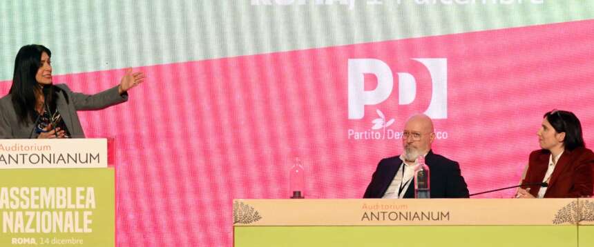 Per sempre “Sì”: in Parlamento nasce l’intergruppo destra-sinistra, c’è anche l’anti-Schlein