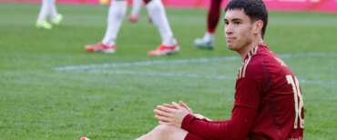 Cartellino rosso per Soulé: posta sui social una canzone contro gli agenti e il sindacato di polizia protesta con la Roma