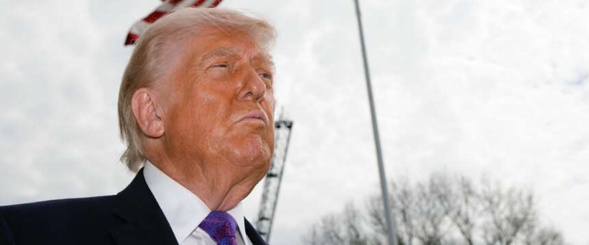 Trump è sicuro: «L’Iran è vicino alla sconfitta, il prezzo del petrolio scenderà»