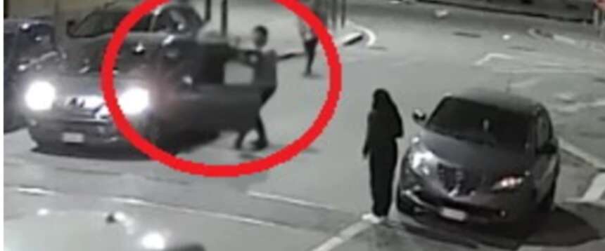 Torino, consigliera di Fratelli d’Italia aggredita e lasciata priva di sensi da un occupante abusivo rom (video)