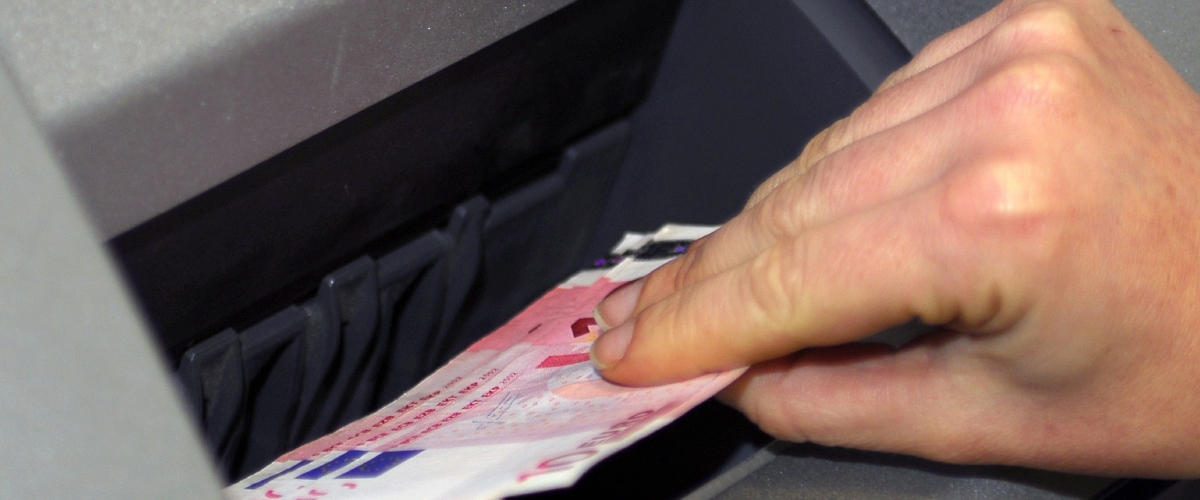 ceto medio a rischio estinzione analisi e saggi a confronto per non rassegnarsi al declino da Secoloditalia.it ceto medio a rischio estinzione analisi e saggi a confronto per non rassegnarsi al declino