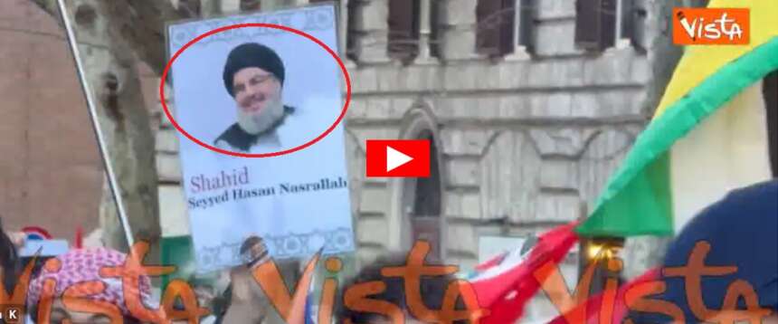 Era Roma, sembrava Teheran. Che vergogna: la sinistra ha sfilato portando in trionfo Ayatollah ed Hezbollah (video)