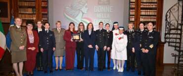 L’8 marzo della Difesa: le donne in divisa sono una «risorsa strategica». E ora c’è anche un premio a ricordarlo