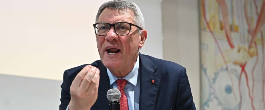 Landini insulta Meloni: “Non gliene fo*** nulla della giustizia”. FdI lo atterra con una frase