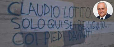 “Sei benvenuto con i piedi davanti”. Scritta choc contro Lotito sul muro di una chiesa prima di Lazio-Milan