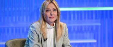 Migranti, sinistra e toghe rosse fuori gioco, sui clandestini l’Europa sposa il modello Italia. Meloni: “Si va nella giusta direzione”