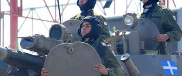 L’Iran ha lanciato due missili balistici in direzione dell’Europa: intercettati prima dell’impatto su Cipro