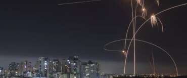 Missili iraniani bucano le difese di Israele. L’Idf: “Possono raggiungere Roma”. Il G7 condanna Teheran