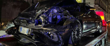 Napoli, a due passi dalla Stazione un ubriaco travolge e ammazza due donne ucraine: arrestato per omicidio stradale