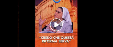 Da Suor Monia lezione di stile (e di politica) alla sinistra: “Giusto votare Sì, ma servono toni moderati”