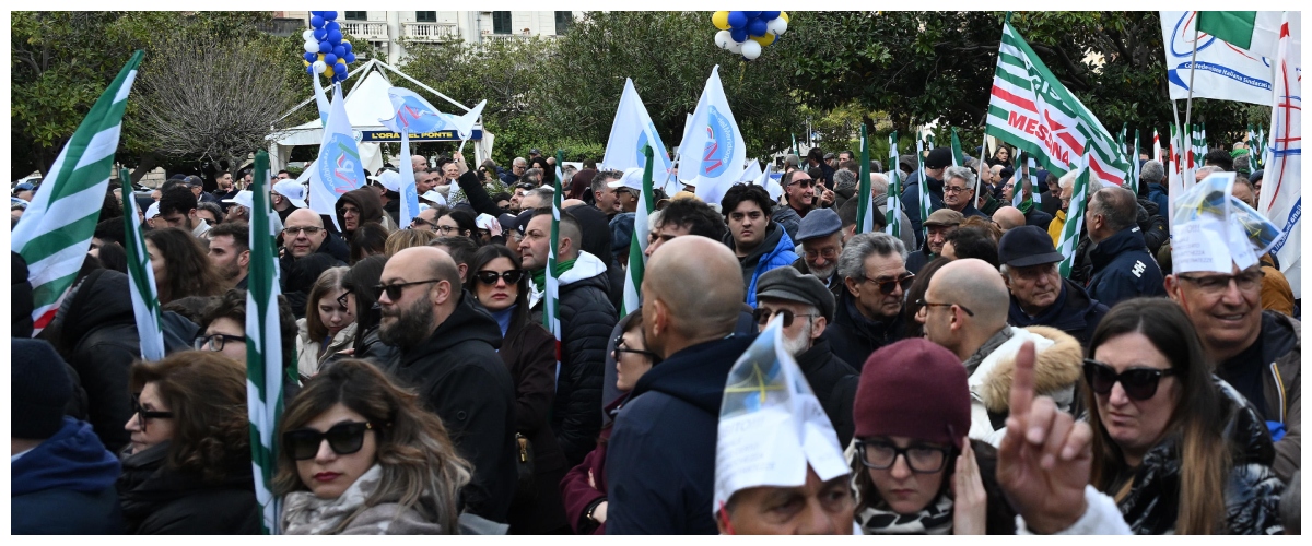 manifestazione pro ponte a messina 200 un sogno di tutti i siciliani l8217ok di confindustria da Secoloditalia.it manifestazione pro ponte a messina 200 un sogno di tutti i siciliani l8217ok di confindustria