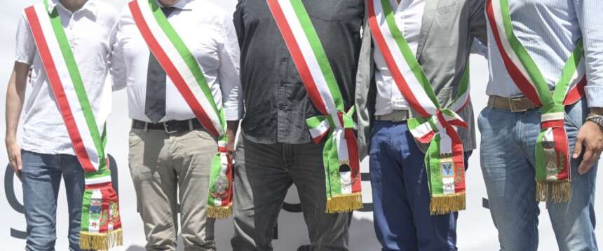L’appello dei sindaci per il Sì
