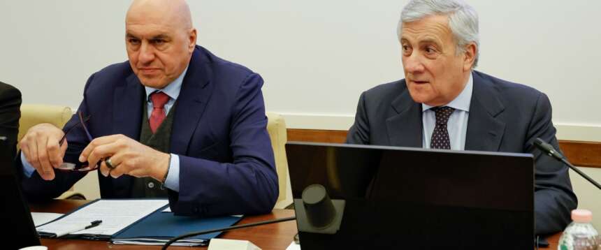 Tajani e Crosetto al Senato: “Usa e Israele hanno deciso in autonomia. Il rischio nucleare è una minaccia imminente”