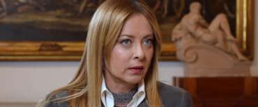 Iran, Meloni al Tg5: “La stagione del caos figlia della guerra in Ucraina”. “Referendum, i sostenitori del No hanno bisogno di mentire…”