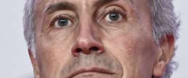 Crisi di nervi di Travaglio alla vigilia del voto. Insulti (con la bava alla bocca) alla Meloni: “Bugiarda!”