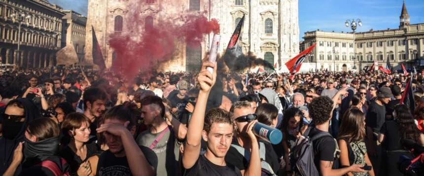 Censura rossa a Milano, pure i centri sociali scenderanno in piazza contro l’evento della Lega