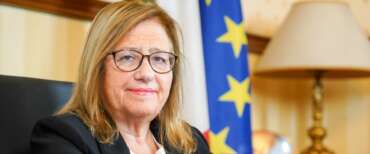 Caso “Promessi Sposi”, Frassinetti: “Nessun classico è troppo difficile per gli studenti. La scuola non deve semplificare la realtà”