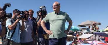 Gualtieri spiaggiato a Ostia: ecco cosa vuole svendere ai privati. Centrodestra sul piede di guerra