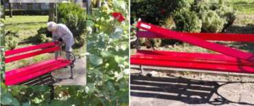 Ancora vandali contro la panchina dedicata a Pamela Mastropietro. Una donna la ripara