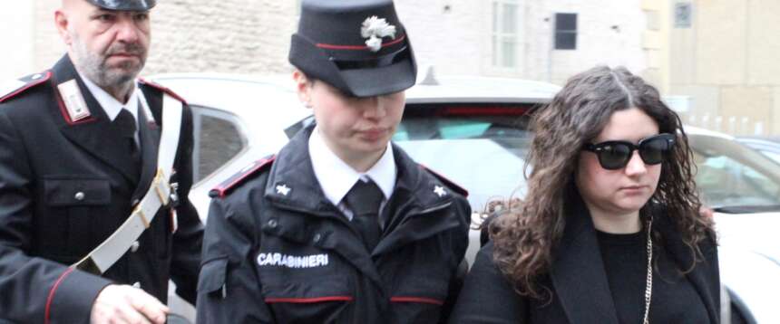 Neonati uccisi, Chiara Petrolini condannata a 24 anni e tre mesi. Assolta per la morte del primogenito