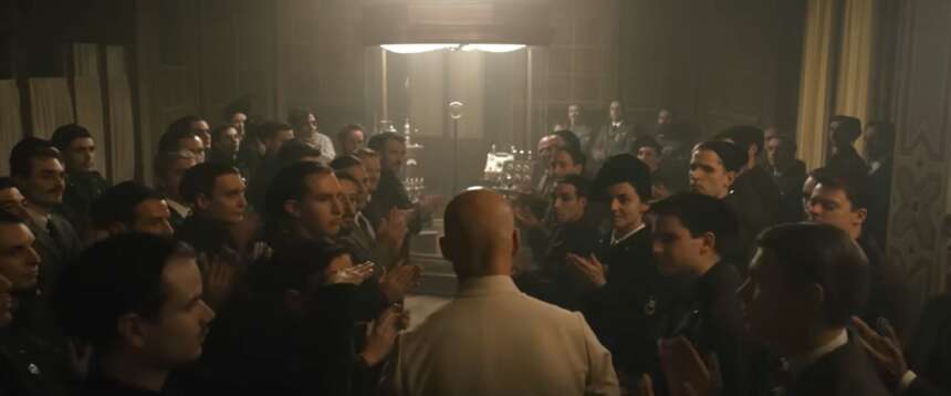 Un fotogramma del trailer del film “Alla Festa della Rivoluzione”