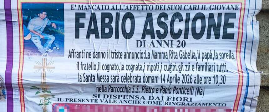 Omicidio Ascione, svolta a Napoli: fermati un 23enne e un minorenne. Oggi i funerali