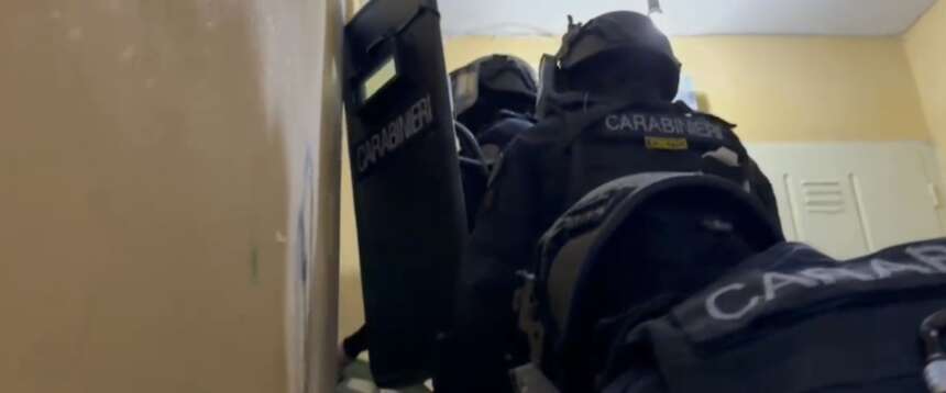 L’orgoglio di Meloni per l’arresto del boss Mazzarella: lo Stato c’è. Plaude anche l’opposizione.