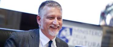 Cultura, dal ministero 5 milioni a sostegno dei piccoli editori. Giuli: «Presidi essenziali di pluralismo e crescita»