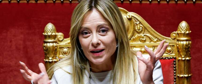 “Brava Meloni, un bene che abbia mostrato a Trump chi comanda. Più incisiva di Macron e Merz”: l’elogio del quotidiano tedesco