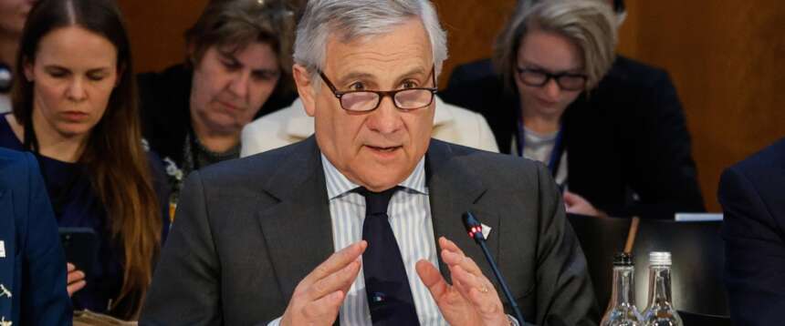 Hormuz, Tajani da Pechino: “L’Italia pronta a una missione europea. Ma coinvolgendo l’Onu”. In gioco petrolio e commercio