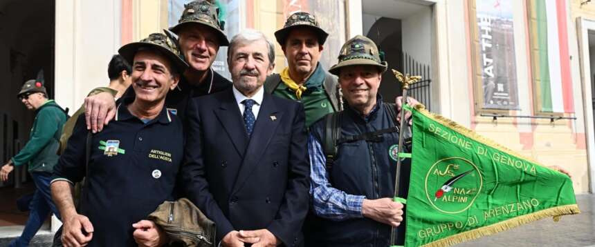Genova, Bucci spegne le polemiche sull’adunata degli Alpini: “Furono tra i primi ad arrivare dopo il crollo del Ponte Morandi”