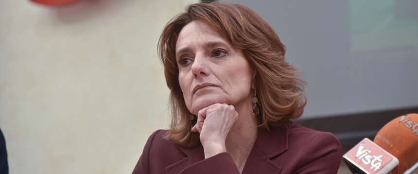 Elena Bonetti, ex ministro della Famiglia, racconta il tumore al seno: “La malattia mi ha cambiata”