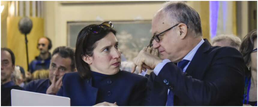 Gualtieri sconfessa Schlein e il Pd: “Un errore non votare la legge su Roma Capitale”