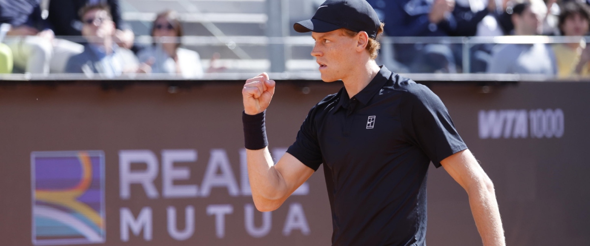 flash sinner chiude la pratica medvedev in pochi minuti vince e vola in finale da Secoloditalia.it flash sinner chiude la pratica medvedev in pochi minuti vince e vola in finale