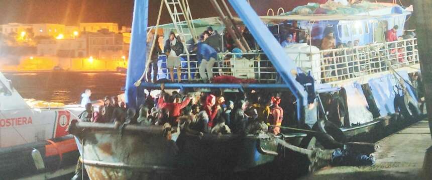 Migranti, i dati Frontex certificano il successo del cambio di passo impresso dall’Italia: crollo del 40% degli arrivi irregolari in Europa