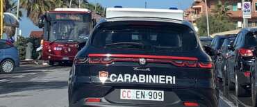 Accoltella la moglie con le forbici: 66enne arrestato dai Carabinieri a Napoli