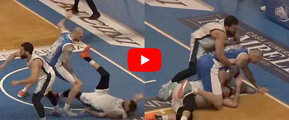 basket rissa choc pugni in faccia all8217avversario a terra roseto ruvo finisce nel caos video da Secoloditalia.it basket rissa choc pugni in faccia all8217avversario a terra roseto ruvo finisce nel caos video