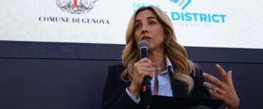 Genova, Salis convoca una riunione sull’identità trans, ma il centrodestra diserta dopo gli insulti della consulente lgbt